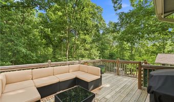 72 Elizabeth Dr, Bella Vista, AR 72715