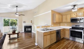 918 Homestead Park Dr, Apex, NC 27502
