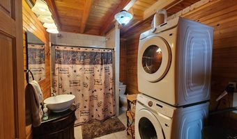 5615 Eastport Rd, Alpine, TN 38543