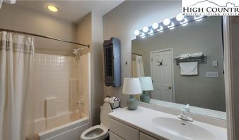 274 Highland Cir, Banner Elk, NC 28604