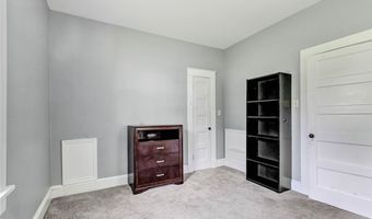 508 Chapman St, Ashland, VA 23005