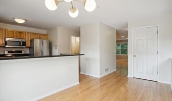 2817 Barclay Way, Ann Arbor, MI 48105