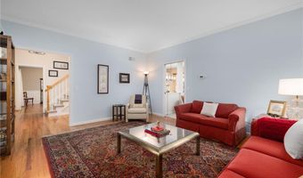 11 Prides Crossing Ln, North Kingstown, RI 02874
