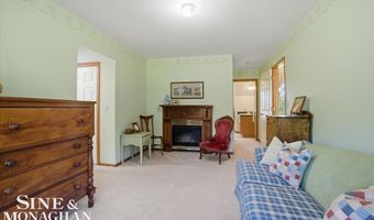 8892 Marr Rd, Almont, MI 48003