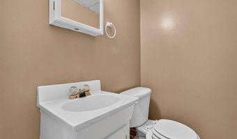 623 Bannock Ave, American Falls, ID 83211