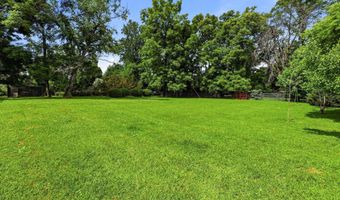 11005 Park Rd, Anchorage, KY 40223