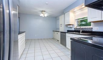 1454 Pine Valley Blvd, Ann Arbor, MI 48104