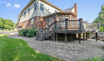 2086 Autumn Hill Dr, Ann Arbor, MI 48103