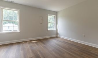 12491 CLINTON HEIGHTS Dr, Ashland, VA 23005