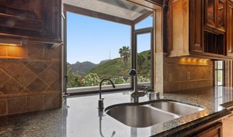 1561 Lookout Dr, Agoura Hills, CA 91301