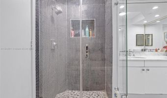 3801 NE 207th St 603, Aventura, FL 33180