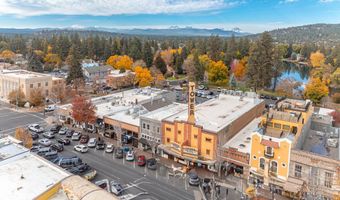 21640 SE FUJI Dr, Bend, OR 97702