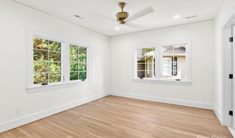 18 Normandy Rd, Asheville, NC 28803