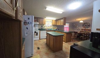 66 Wilson Haven Dr, Ashford, AL 36312