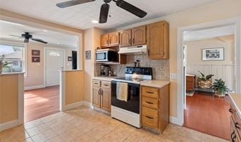 226 Becker Ave, East Providence, RI 02915