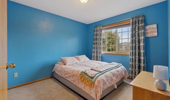 15922 Quince St NW, Andover, MN 55304