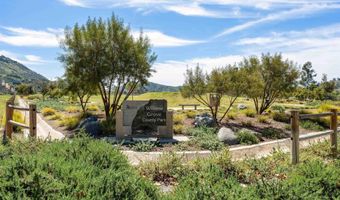 35164 Grove Trl, Fallbrook, CA 92028