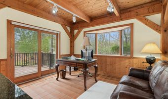 9- A Obtuse Rocks Rd, Brookfield, CT 06804