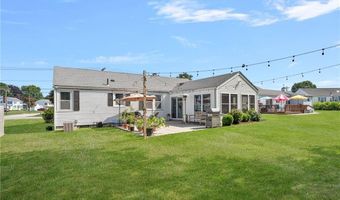 165 Garden City Dr, Cranston, RI 02920