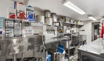 111-115 W Main St, Ash Grove, MO 65604