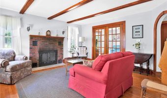 335 Eagle Peak Rd, Burrillville, RI 02859
