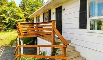 6280 Beacon St, Altoona, PA 16601