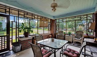302 Columbia, Shreveport, LA 71104