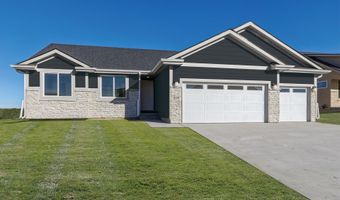 402 NE 59th St, Ankeny, IA 50021