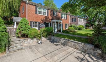 9202 BULLS RUN Pkwy, Bethesda, MD 20817