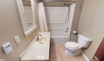 317 E 1st St, Arthur, IA 51431