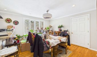 23 Elmwood Dr, Berkley, MA 02779
