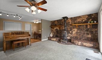 1663 Pullman Dr, Carson City, NV 89701