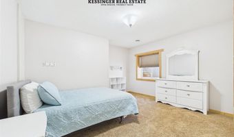 53 E 3rd St N, Cowley, WY 82420