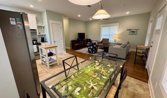 174 Sawyer Ln, Apalachicola, FL 32320