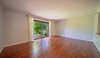 672 Greenhills Dr, Ann Arbor, MI 48105