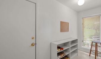 17810 POND Rd, Ashton, MD 20861