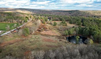 147 South St, Brooklyn, CT 06234