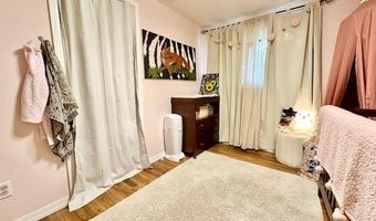 204 S 5th St E, Aurora, MN 55705