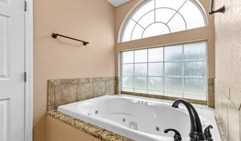 10 NW Sage Cir, Andrews, TX 79714