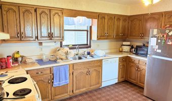 13776 E 56 Hwy, Ash Flat, AR 72513