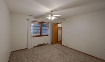 504 S Lincoln Ave, Aurora, MO 65605