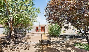 805 INDIANA St SE, Albuquerque, NM 87108