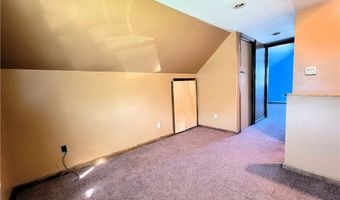 107 N Roanoke Ave, Austintown, OH 44515