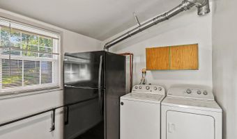 3412 MOYLAN Dr, Bowie, MD 20715