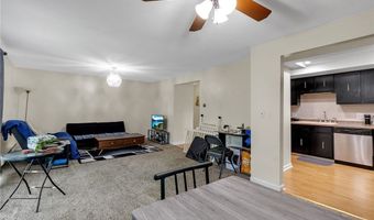 335 S Cayuga Rd B, Amherst, NY 14221