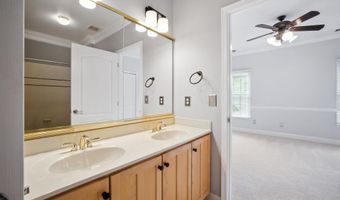 19925 AUGUSTA VILLAGE Pl, Ashburn, VA 20147