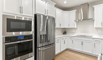 20328 NEWFOUNDLAND Sq, Ashburn, VA 20147