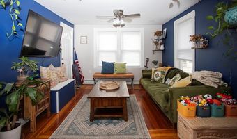 91 Ivy St, East Providence, RI 02914