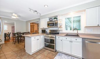13210 VANESSA Ave, Bowie, MD 20720