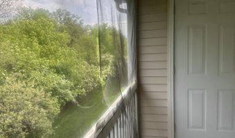 2822 S Knightsbridge Cir, Ann Arbor, MI 48105